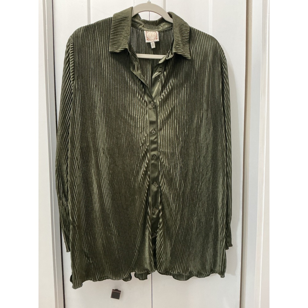 Olive Green Pleated Button Down Shirt Womens 2X Long Sleeve Plisse Blouse Top